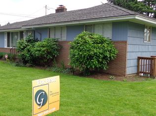 10716 NE Hassalo St, Portland, OR 97220