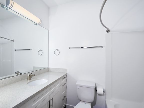 2nd image of 1148 W Spring Valley Ln #D064ec4c3