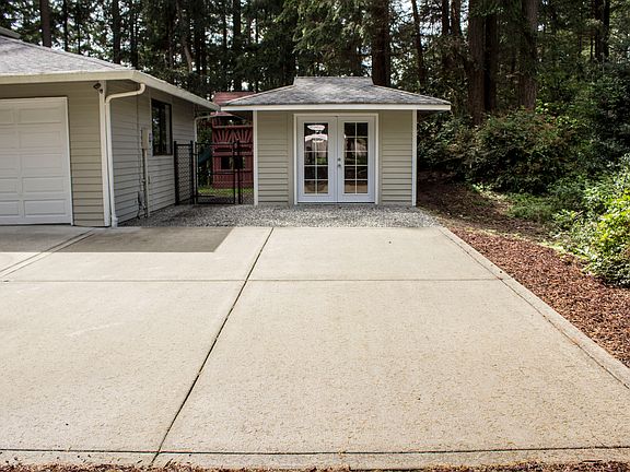5th image of 14120 56th Ave NW