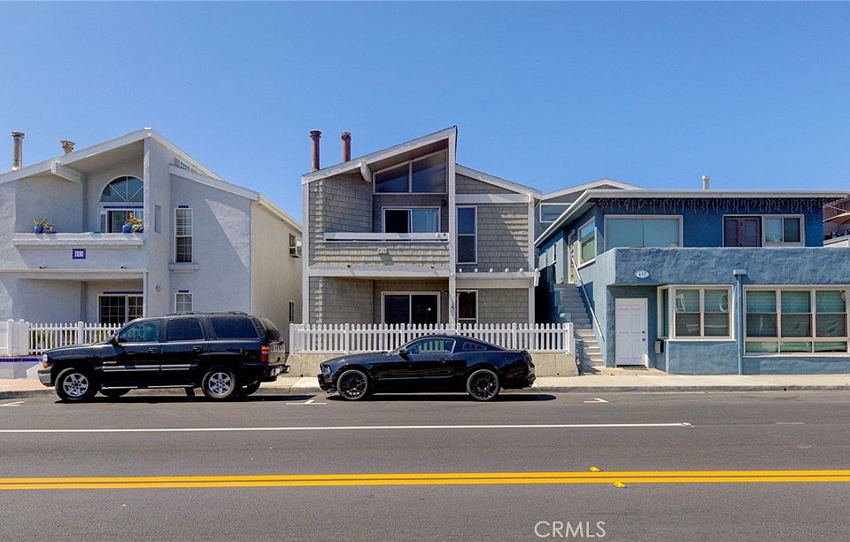 1st image of 421 E Balboa Blvd