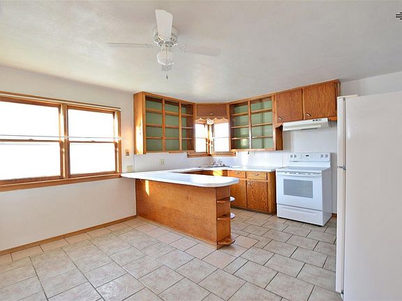 5th image of 1616 S Avenue B