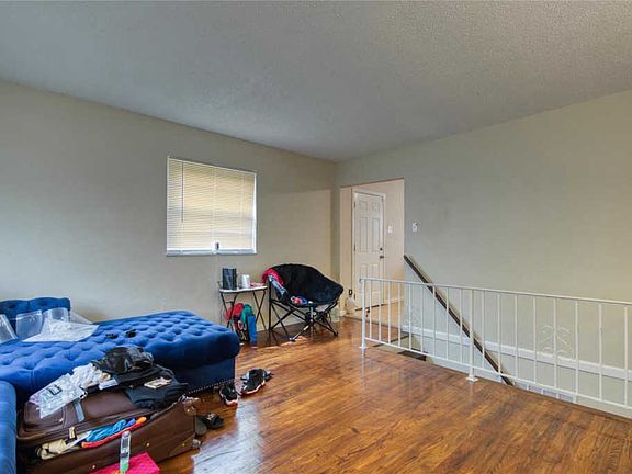 5th image of 8319 Wabash Ave