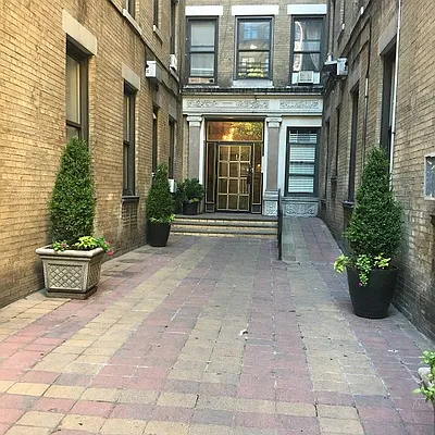 Rented by Giladi Realty | media 8