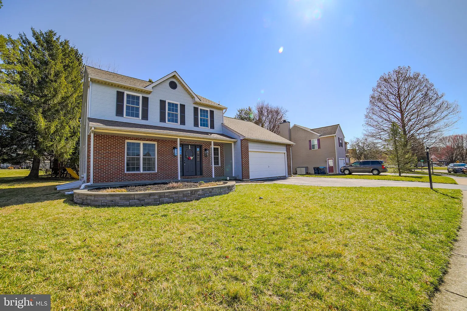 414 Windsong Ln photo 1
