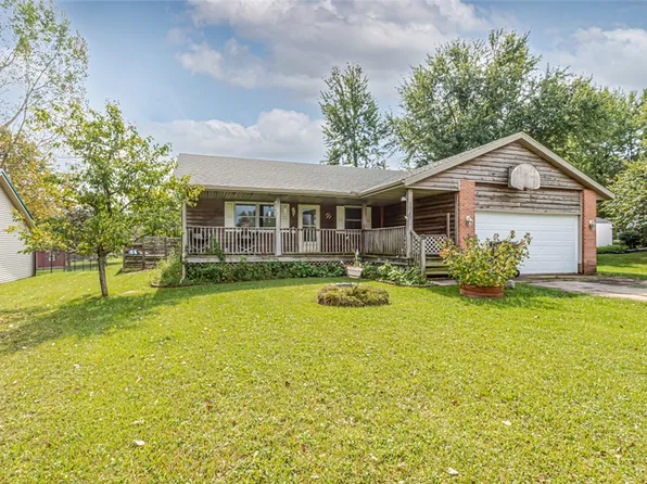 32 Valhalla Dr, Eaton, OH 45320