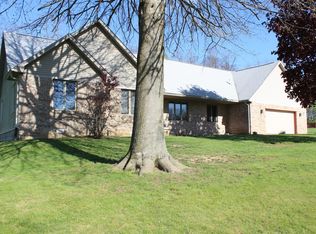 2013 Lakeview Dr, Greencastle, IN