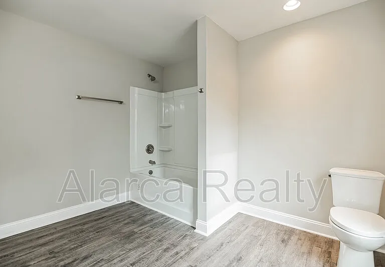 1219 Skyview Rd — Photo 17