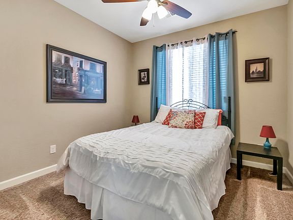 3rd image of 4894 E Sunstone Dr