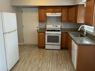 4806 Saint Charles Rd #2W, Bellwood, IL 60104