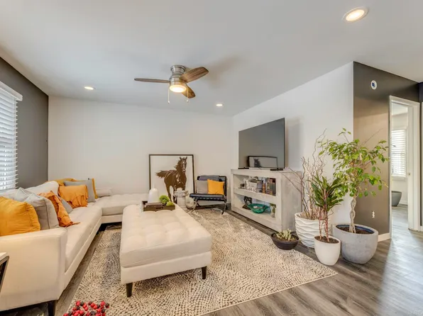 109 Joan Ct, Marysville, MI 48040