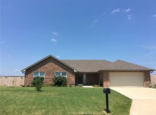 2212 Timbers Blvd, Shawnee, OK 74804