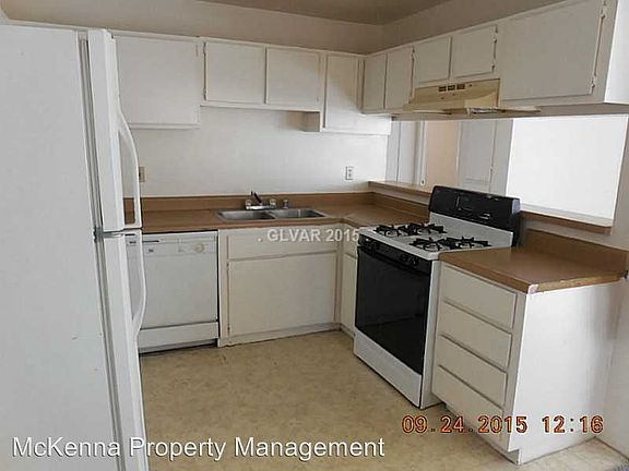 5th image of 3708 Scuba Cir Unit 4