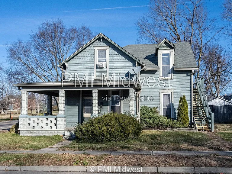 156 W Main St #C — Photo 1