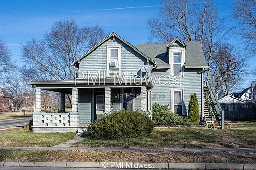 156 W Main St #C Photo 1