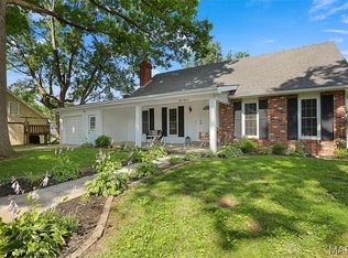 111 Holman St, Washington, MO 63090