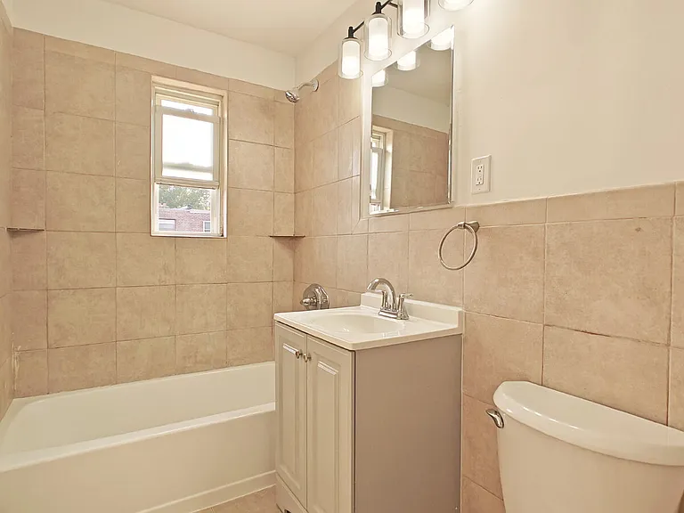 3001 Wickham Ave — Photo 12