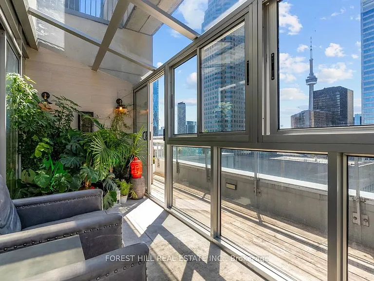 8 Colborne St #Penthouse 2701 — Photo 33