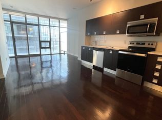 33 Charles St E #2101, Toronto, ON M4Y 0A2