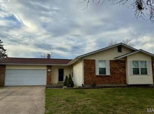 3814 Jackson Trl, Saint Peters, MO
