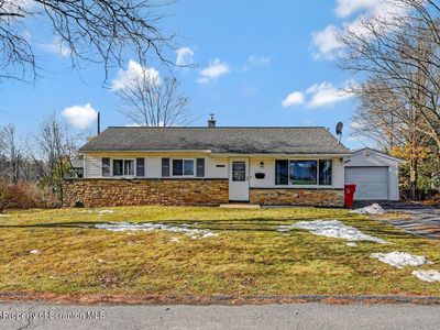 215 Grayson Dr, Clarks Summit, PA, 18411