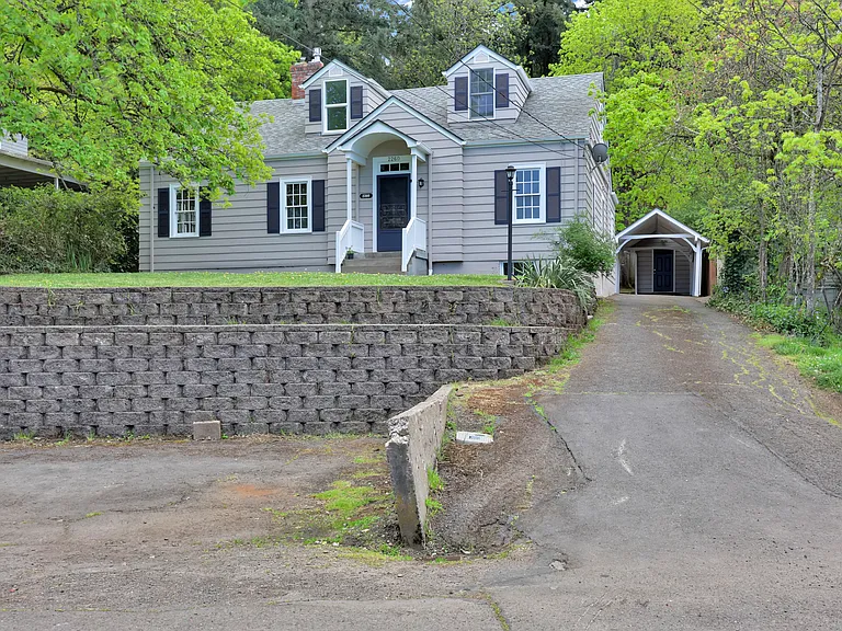 2260 E 15th Ave — Photo 52