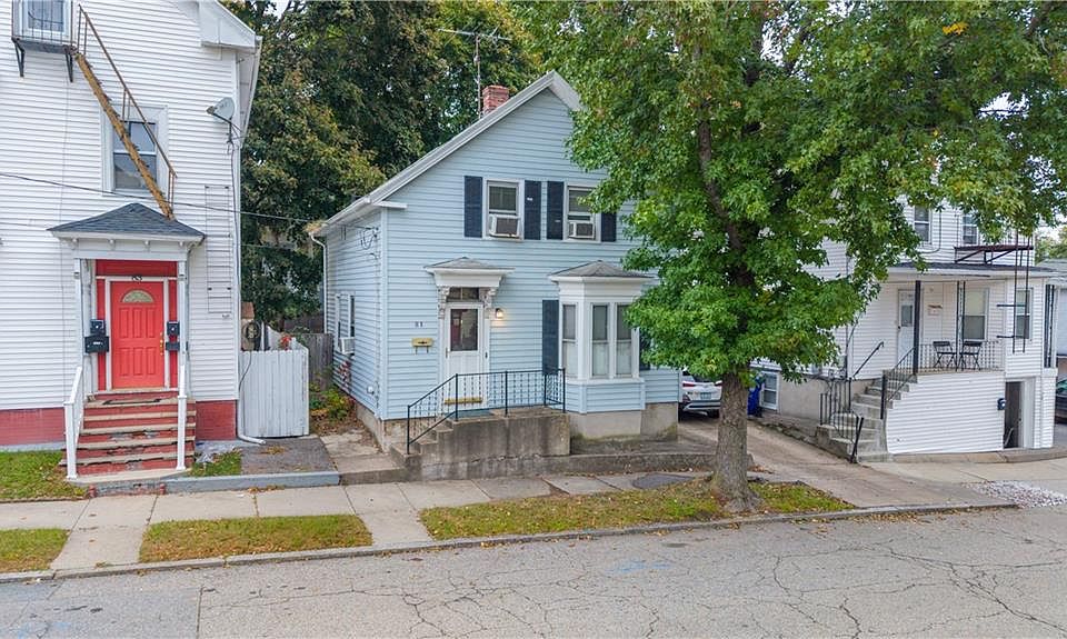 1st image of 81 Pomona Ave