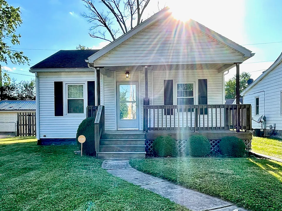 409 S Harlan Ave