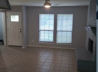 11 Redberry Ct, Spring, TX 77381