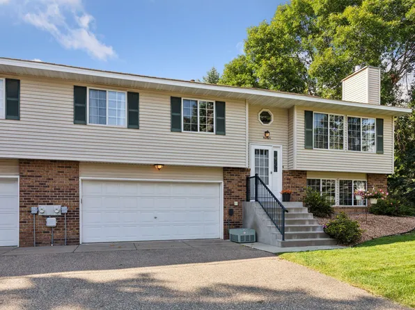 4646 1/2 Penkwe Way, Eagan, MN 55122