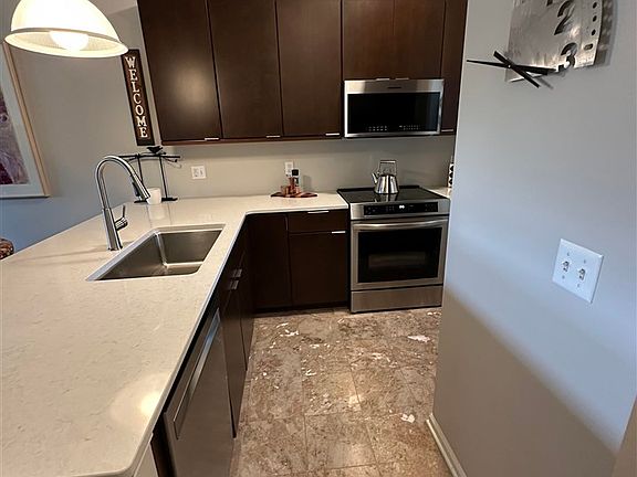 3rd image of 13585 Stover Ct APT 8