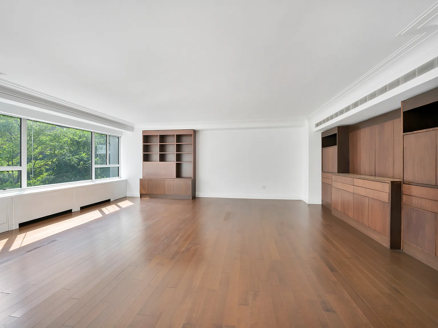 200 East 66th Street — Photo 3