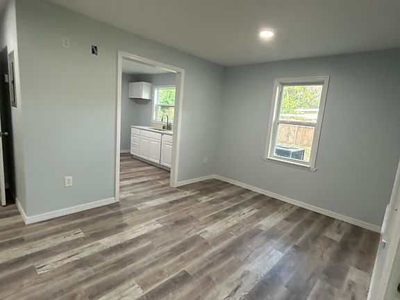 2nd image of 509 Orange St