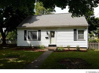 29 Bleacker Rd, Rochester, NY 14609