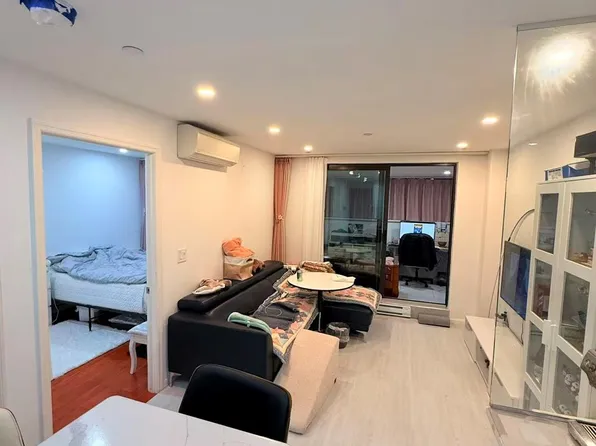 14610 35th Avenue #2D, Flushing, NY 11354