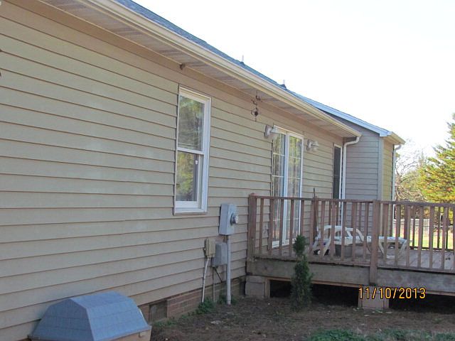 2nd image of 124 Elmarg Dr