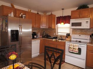 46 E Lincoln Ave, Roselle Park, NJ 07204