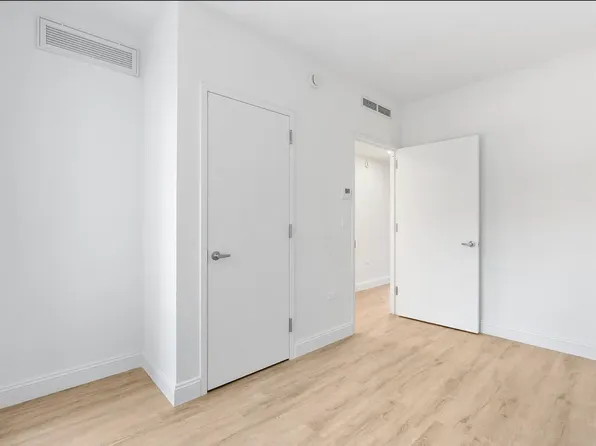 300 West 136th Street image 10 of 20