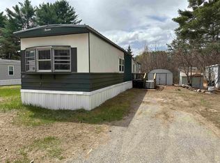 32 Bond St, Franklin, NH 03235