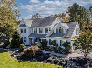 1 Hidden Ln, Doylestown, PA 18901