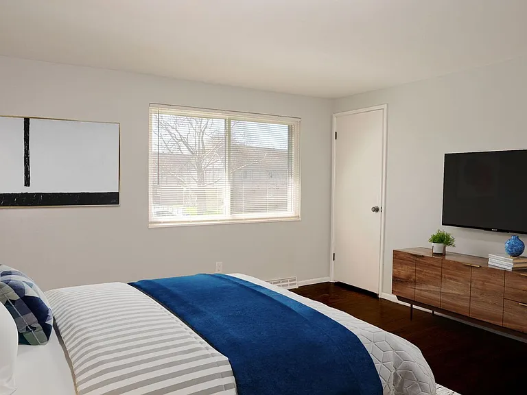 Townhomes at Weston — Photo 36