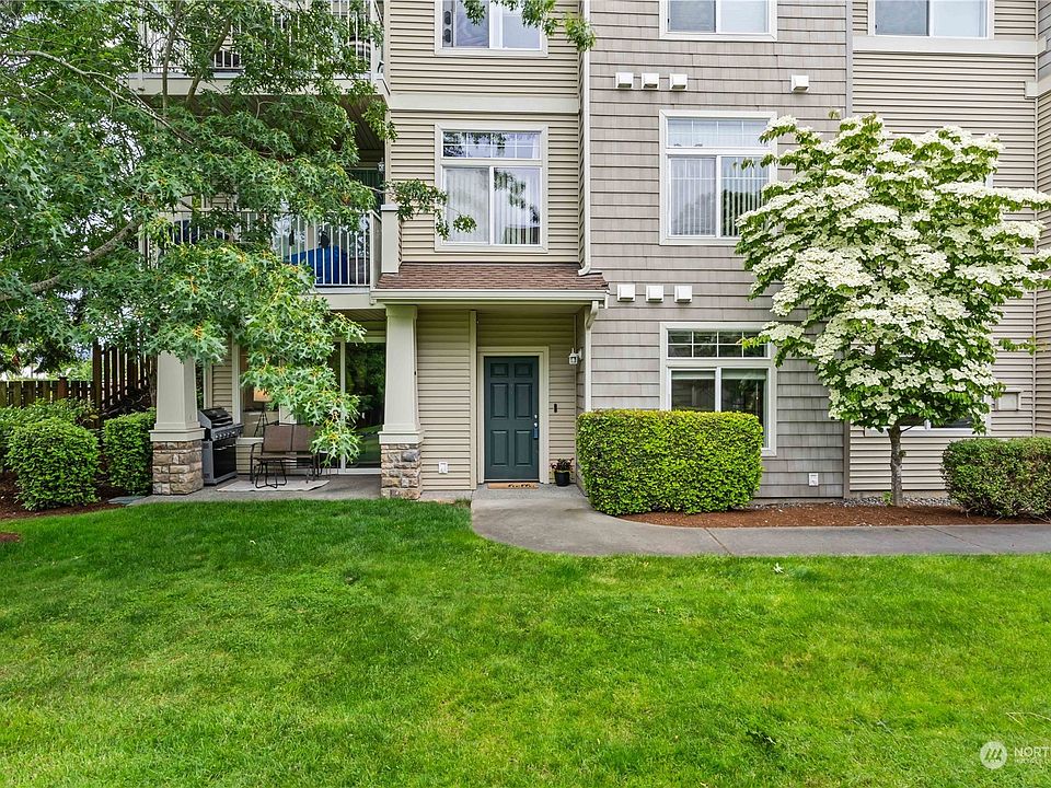 1st image of 1035 61st Street SE #101