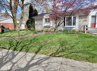 15382 Richfield St, Livonia, MI 48154