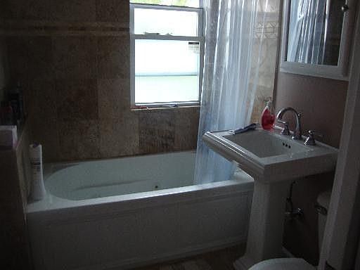 2nd image of 426 Frederick Ave