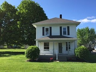 1st image of 627 W Mitchell St