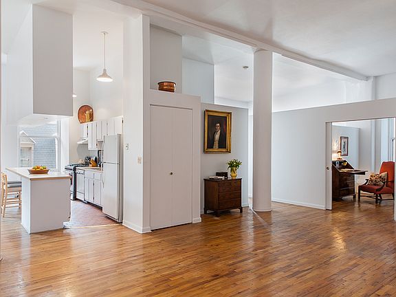 2nd image of 145 Nassau St APT 9D