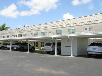1807 SE 41st St APT 1F, Cape Coral, FL, 33904