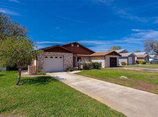 220 Shangri La Cir, Edgewater, FL 32132