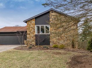 1622 S Greenfield Ct, Bloomington, IN