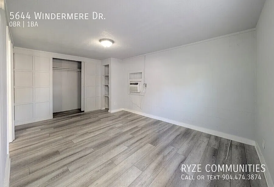 Newly Remodeled Studio Units — Photo 3