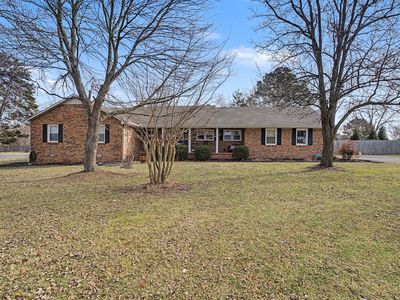 1404 Country Club Dr, Tullahoma, TN, 37388